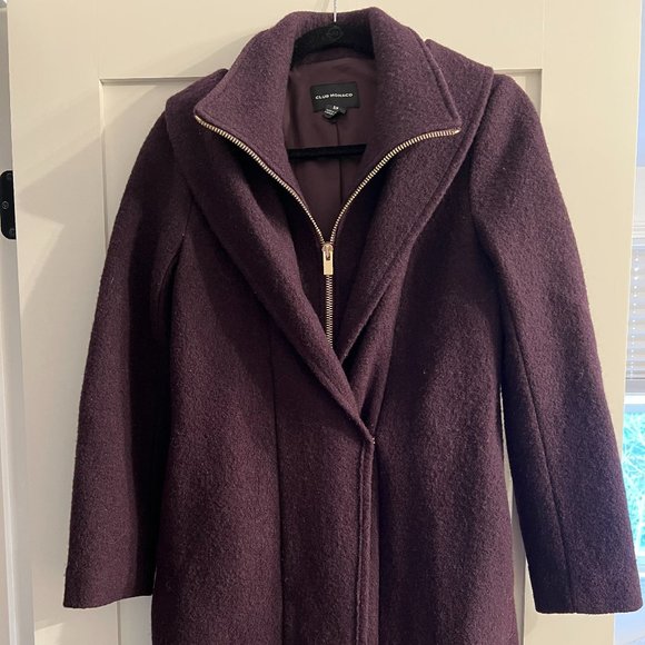 Club Monaco Kasppere Coat; Size Small in Dark Cherry - Picture 2 of 4